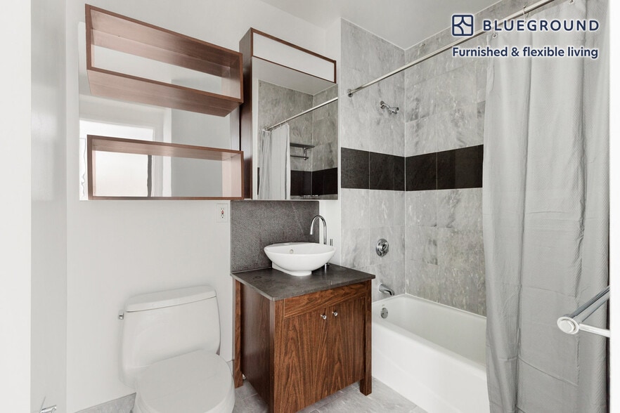 Building Photo - 535 W 23rd St