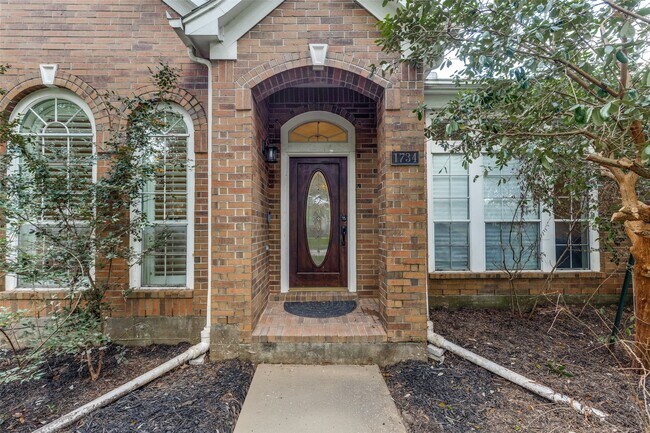 Building Photo - 1734 Heddon Falls Dr