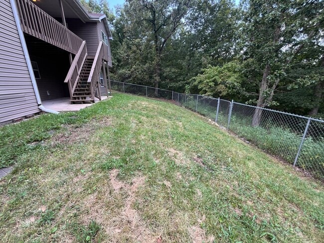 Building Photo - LARGE 4/3 with so much to offer! Waynesville School District