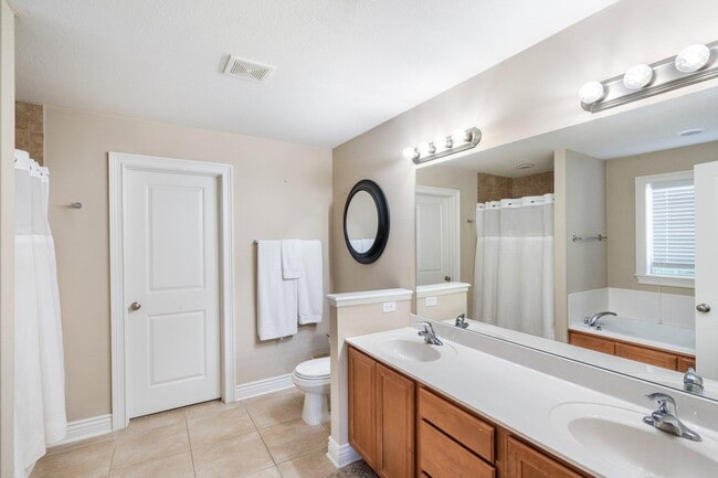 Building Photo - 4804 Cedar Coals Ct