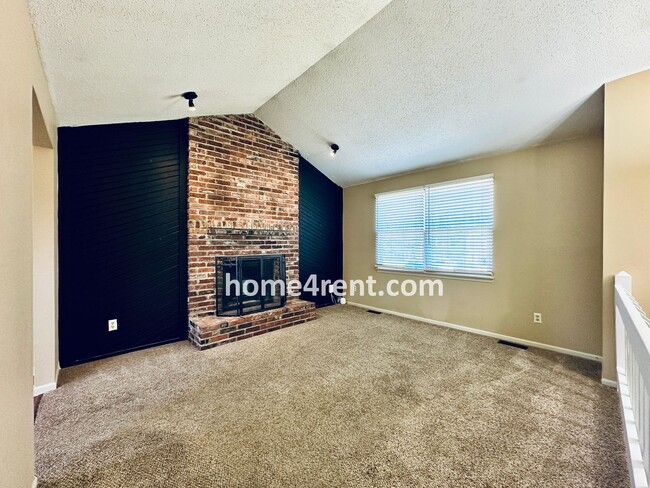 Building Photo - Beautiful, Split-Level Olathe Home w/ Stainless Steel Appliances and a Finished Basement!