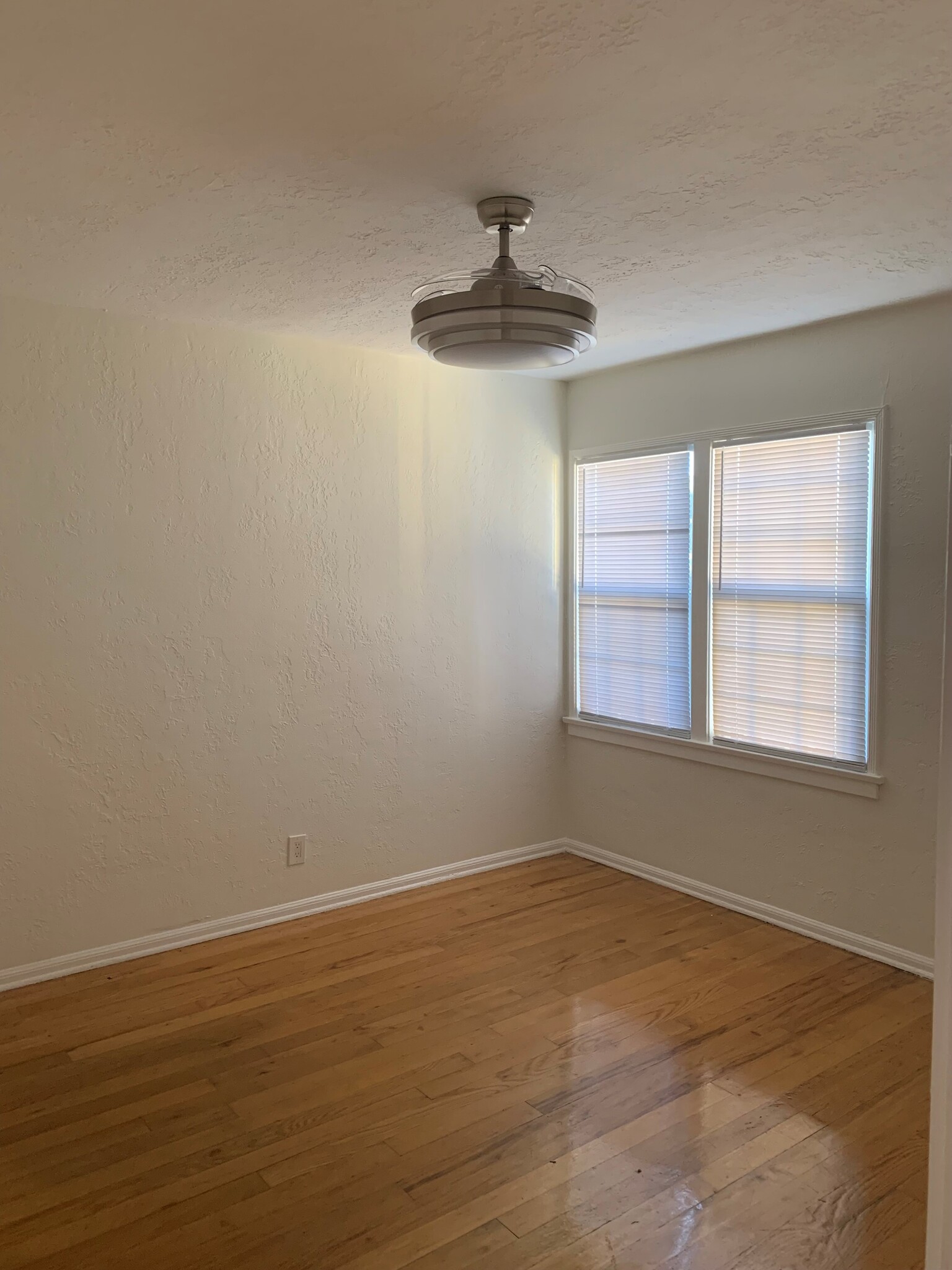 Front Bedroom - 12634 Pacific Ave