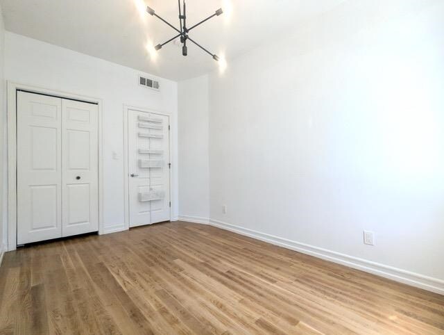 Building Photo - 128 Bright St