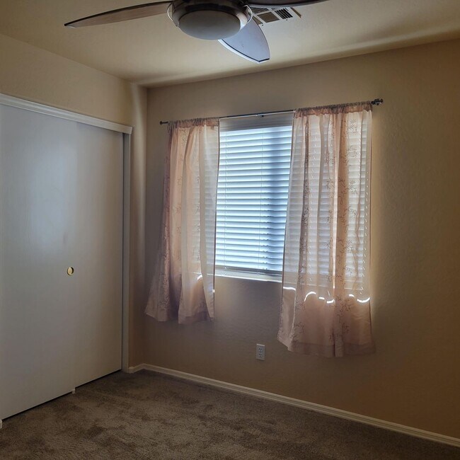 Building Photo - Four bedroom in Ashton Ranch