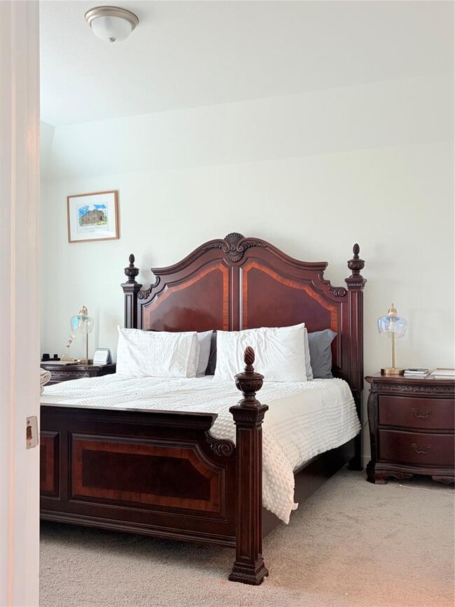 Building Photo - 182 Shackleton Dr