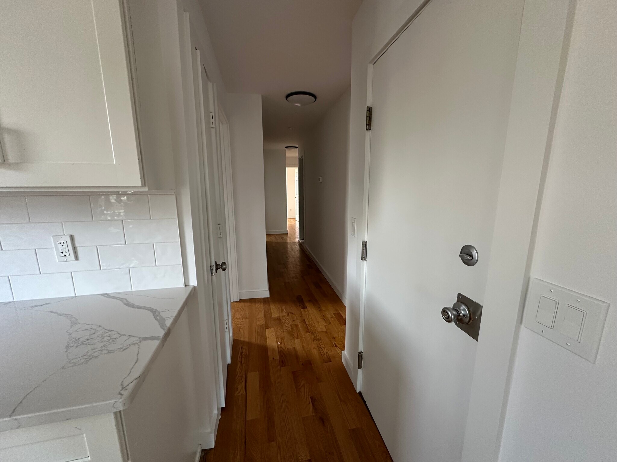 Building Photo - 20 Taff Ave