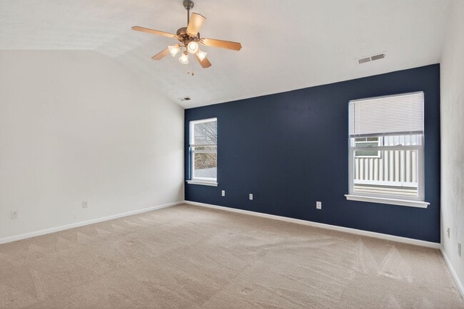 Building Photo - Chesapeake Beach