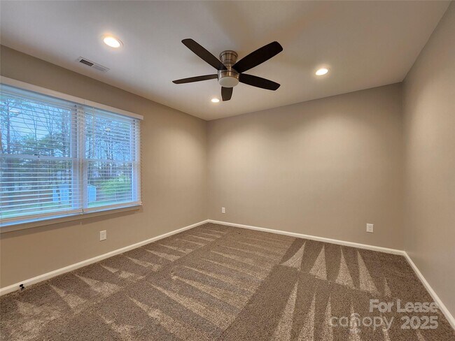 Building Photo - 7232 Sheffingdell Dr