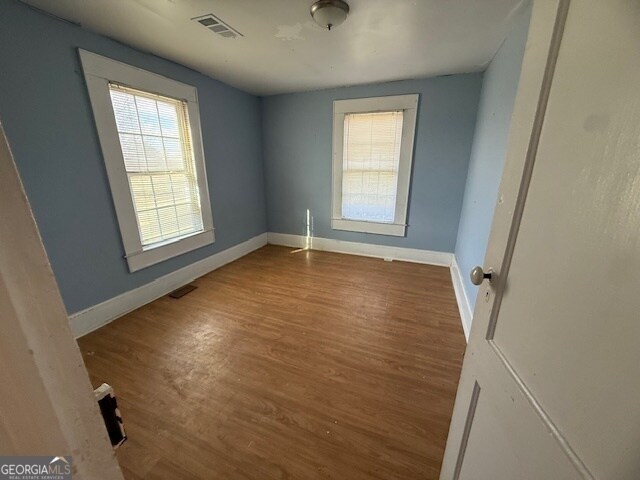 Building Photo - 661 Seed Cleaner Rd