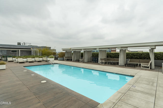 Building Photo - 510 S Hewitt St