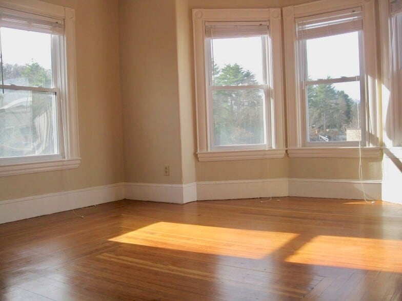 Bedroom #1 - 70 Church St