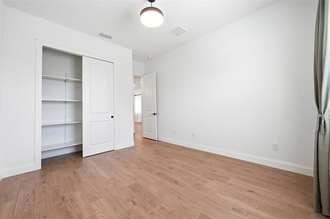 Building Photo - 12626 Clear Sapphire Dr