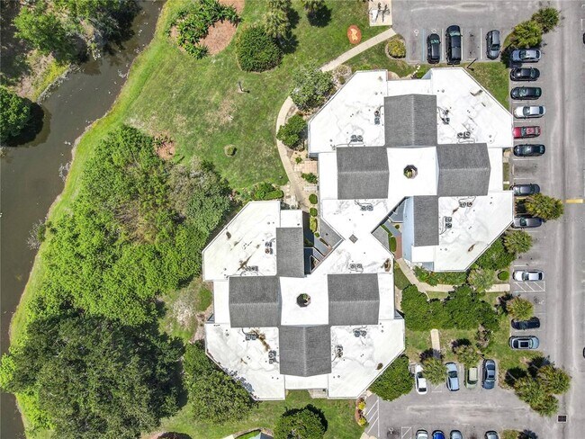Building Photo - 3944 Atrium Dr