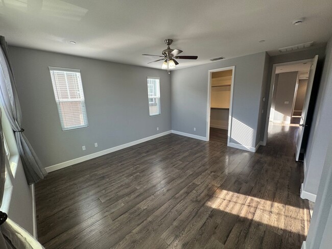 Building Photo - Single family North Natomas home | 3 bedro...