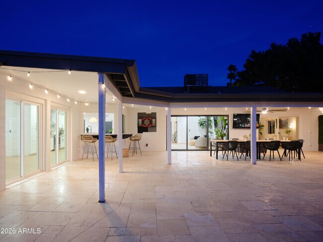 Building Photo - 15218 N 61st St