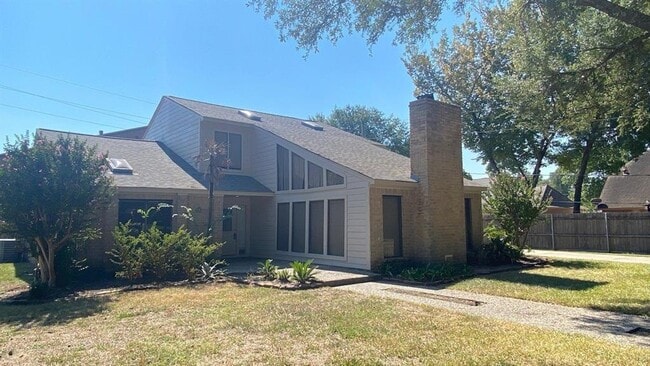 Primary Photo - 3615 Windbriar Ct