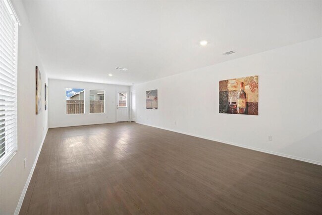 Building Photo - 23437 Firelight Dr