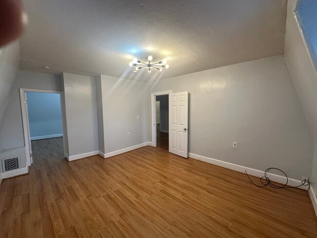 Building Photo - 78 Dix St