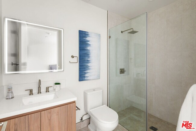 Building Photo - 3657 Regal Pl