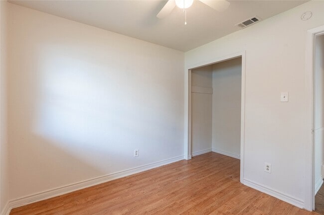 Building Photo - 709 Eastern Star Dr