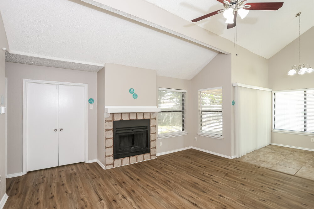 Building Photo - 6306 Pilgrim Ln