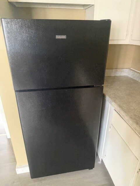 Building Photo - 204 N Warren St