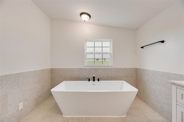 Building Photo - 4553 FM512