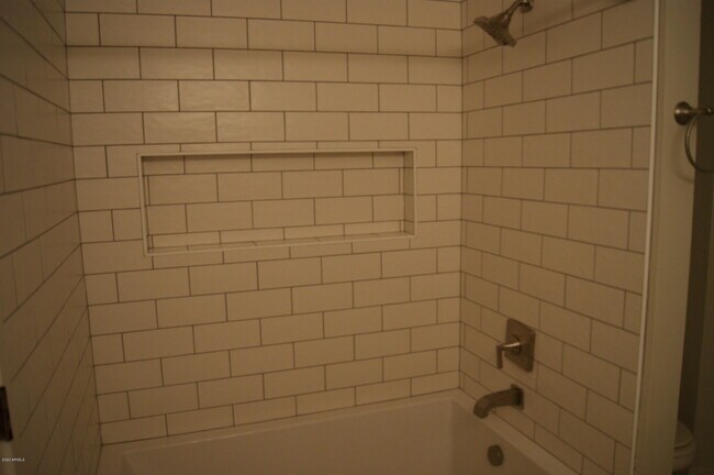 Building Photo - 3633 N 3rd Ave