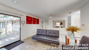Building Photo - 9023 Luzita Ln