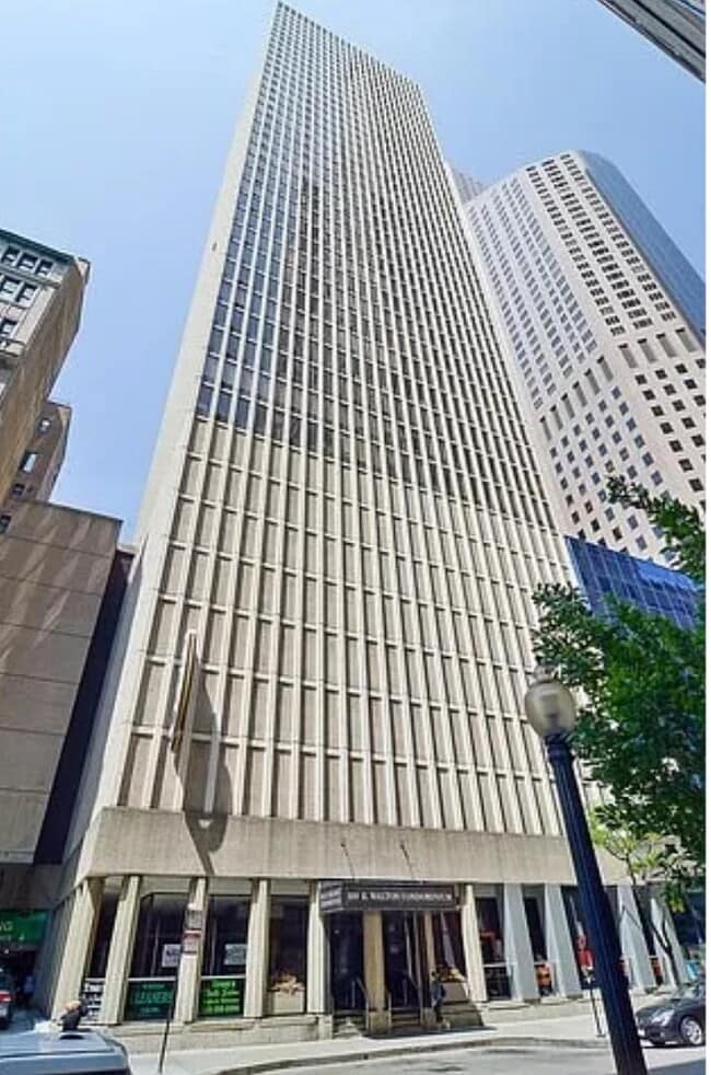 Building Photo - 100 E Walton St