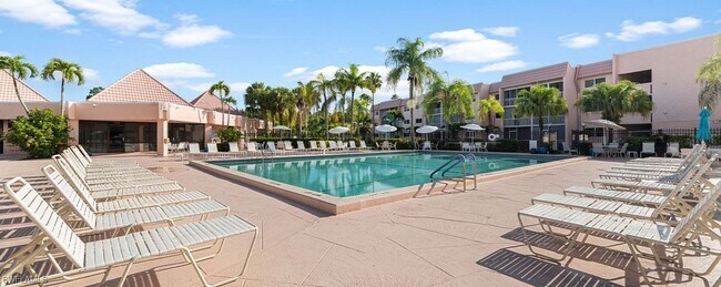 Building Photo - 400 Forest Lakes Blvd