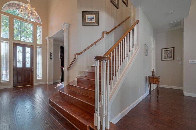 Building Photo - 4707 Gladesdale Park Ln