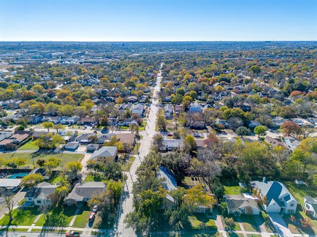 Building Photo - 1900 Sutter St