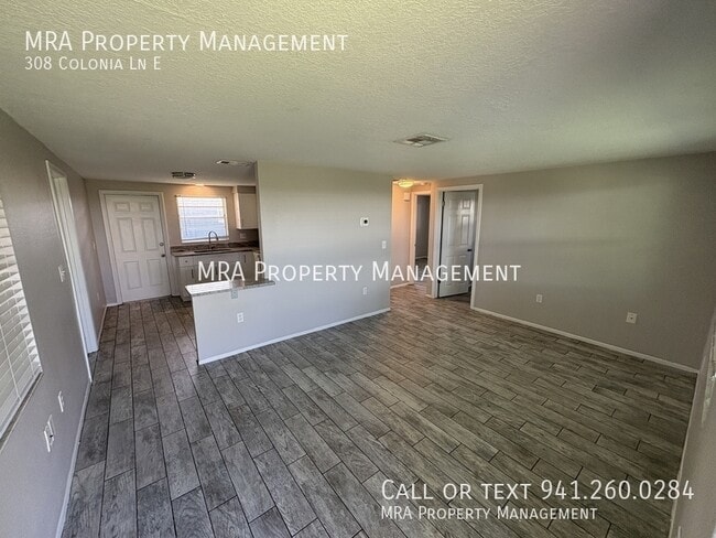 Building Photo - 308 Colonia Ln E