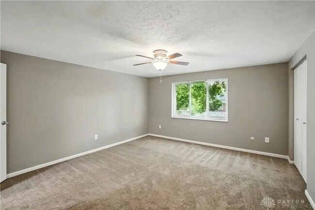 Building Photo - Charming 2BR Condo in Heart of Centerville