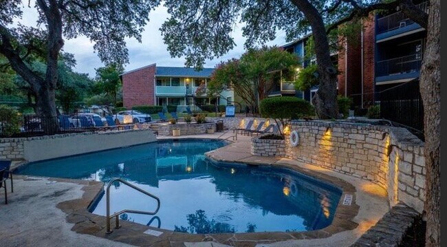 Building Photo - 4911 Menchaca Rd