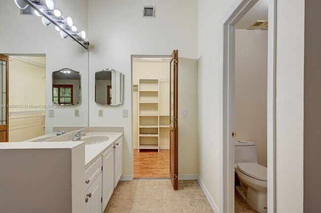Building Photo - 148 NW 98th Terrace