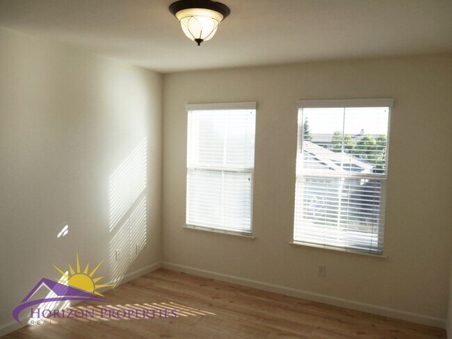 Building Photo - 170 Battlecreek Cir