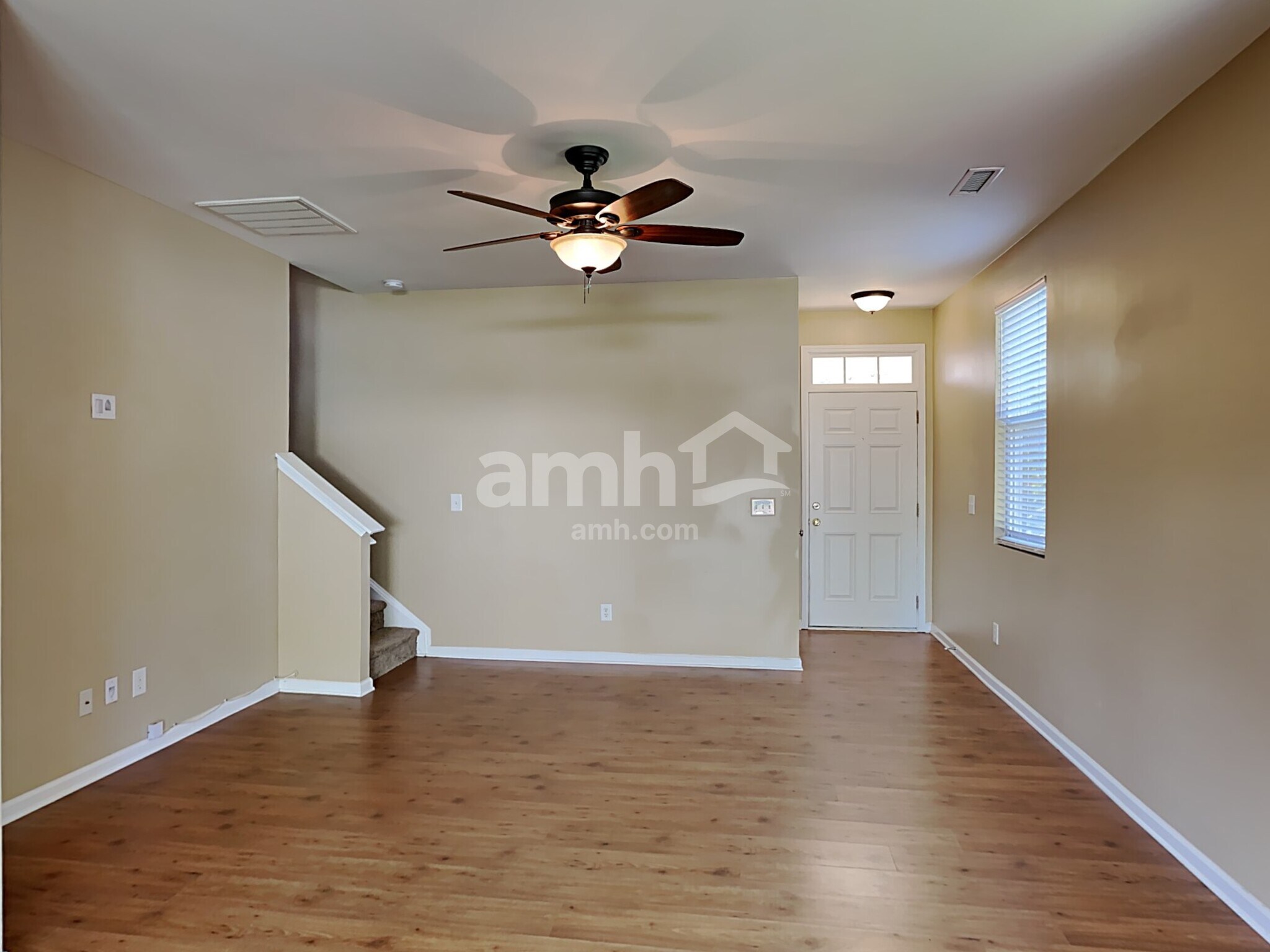 Building Photo - 148 Bellfare Dr