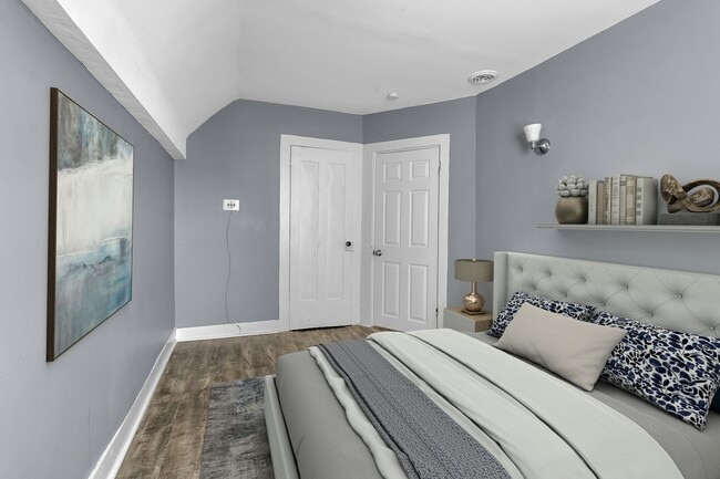 Building Photo - 144 Sidway St