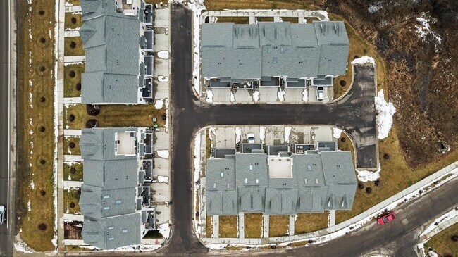 Building Photo - 2809 Rathmore Ln.