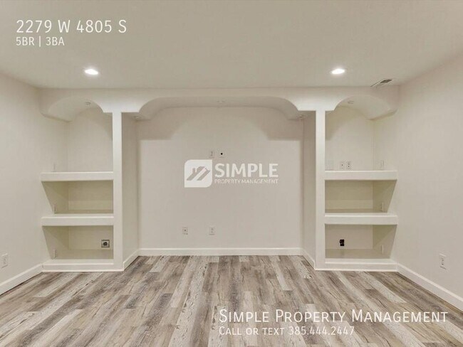 Building Photo - Newly remodeled home in Taylorsville!