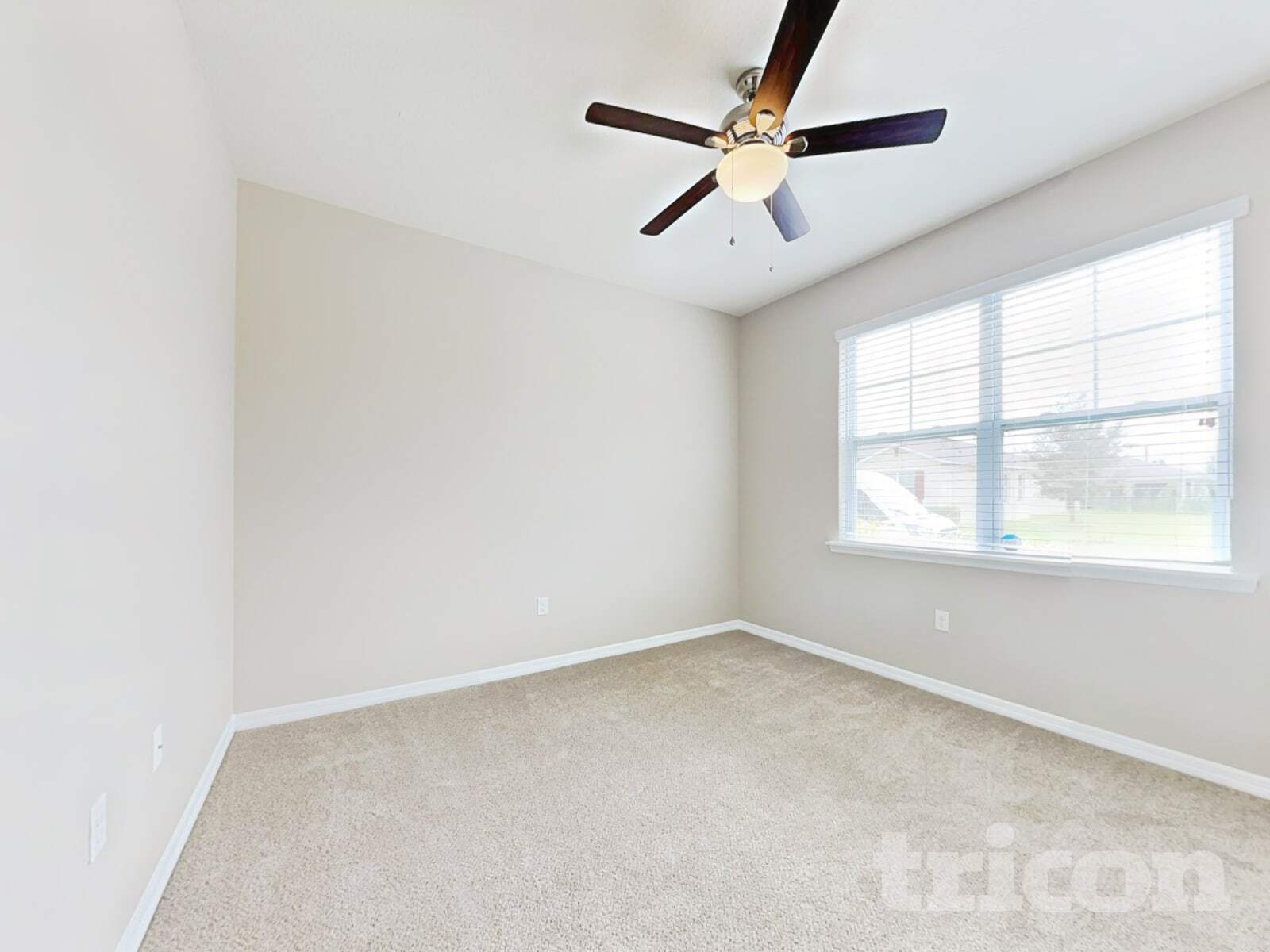 Building Photo - 112 Waterside Cir
