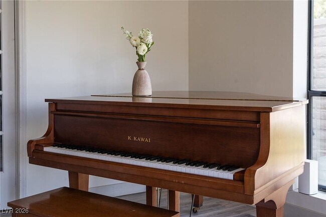 Building Photo - 2940 Rosanna St