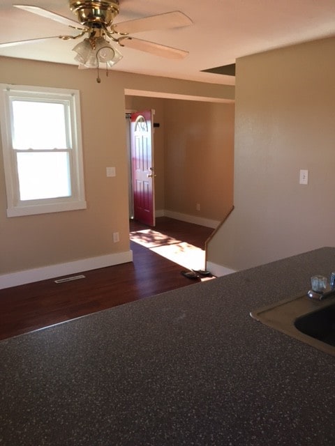 Building Photo - 126 E Vine St