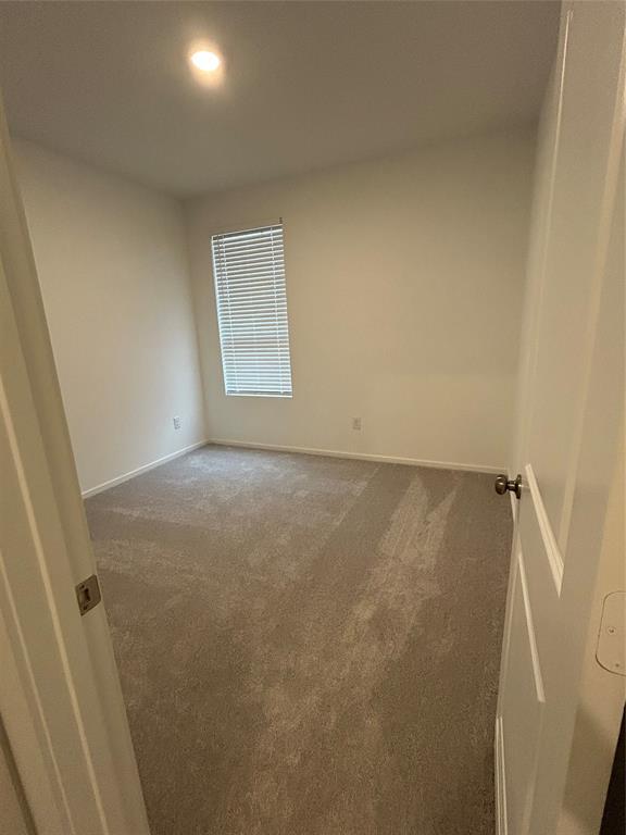 Building Photo - 26419 Virginia Wild Rye Ln