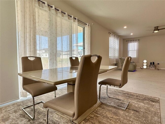 Building Photo - 2612 Magnolia Ave