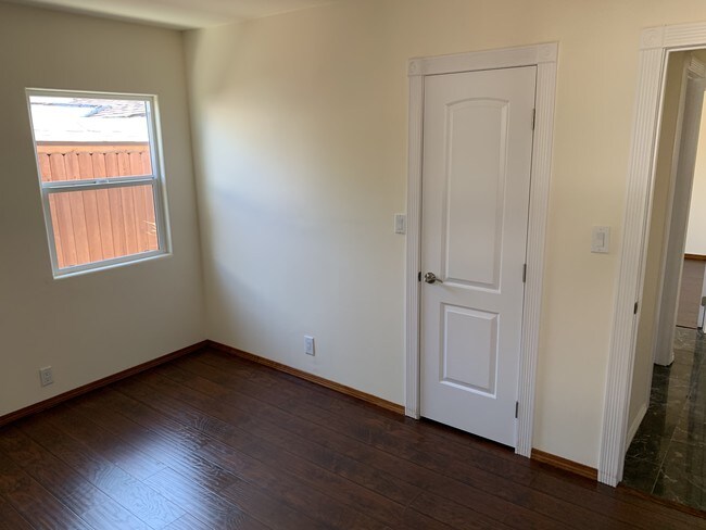 Bedroom 2 - 6136 Cahuenga Blvd