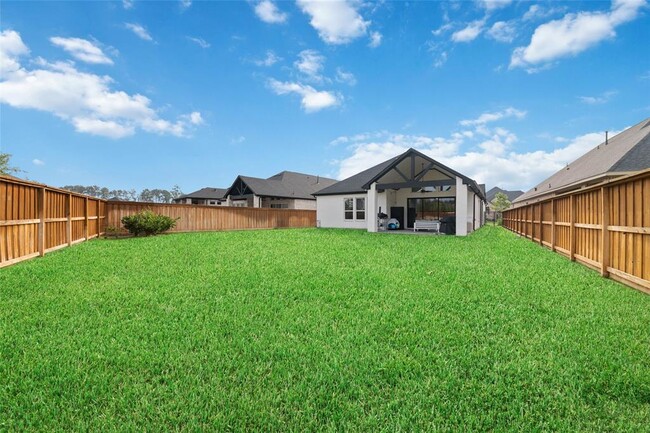 Building Photo - 28266 Emerald Bnd