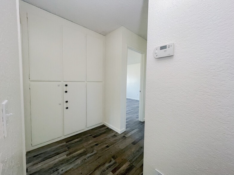 Hallway Storage and door to Master Bedroom - 25770 Mariposa St